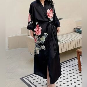 Elegant Floral Print Kimono Robe for Women